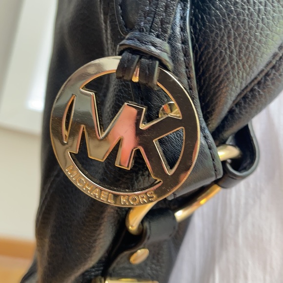 XL MICHAEL KORS PEBBLE GRAIN LEATHER HANDBAG | Preloved gently used - Picture 9 of 13